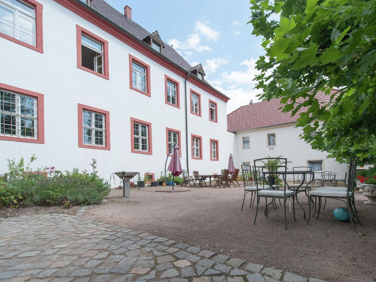 Vintage Apartment In Arzberg Triestewitz Экстерьер фото