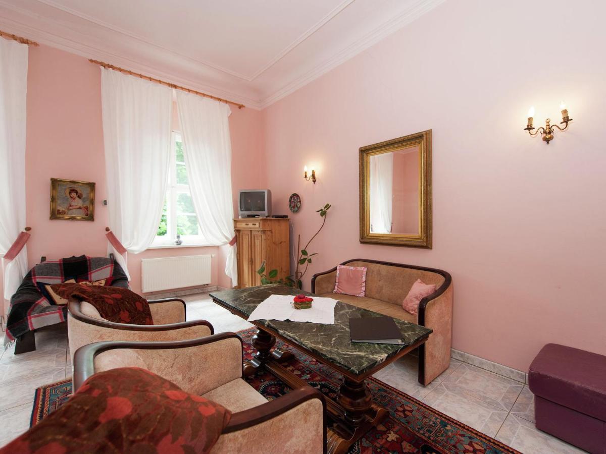 Vintage Apartment In Arzberg Triestewitz Экстерьер фото