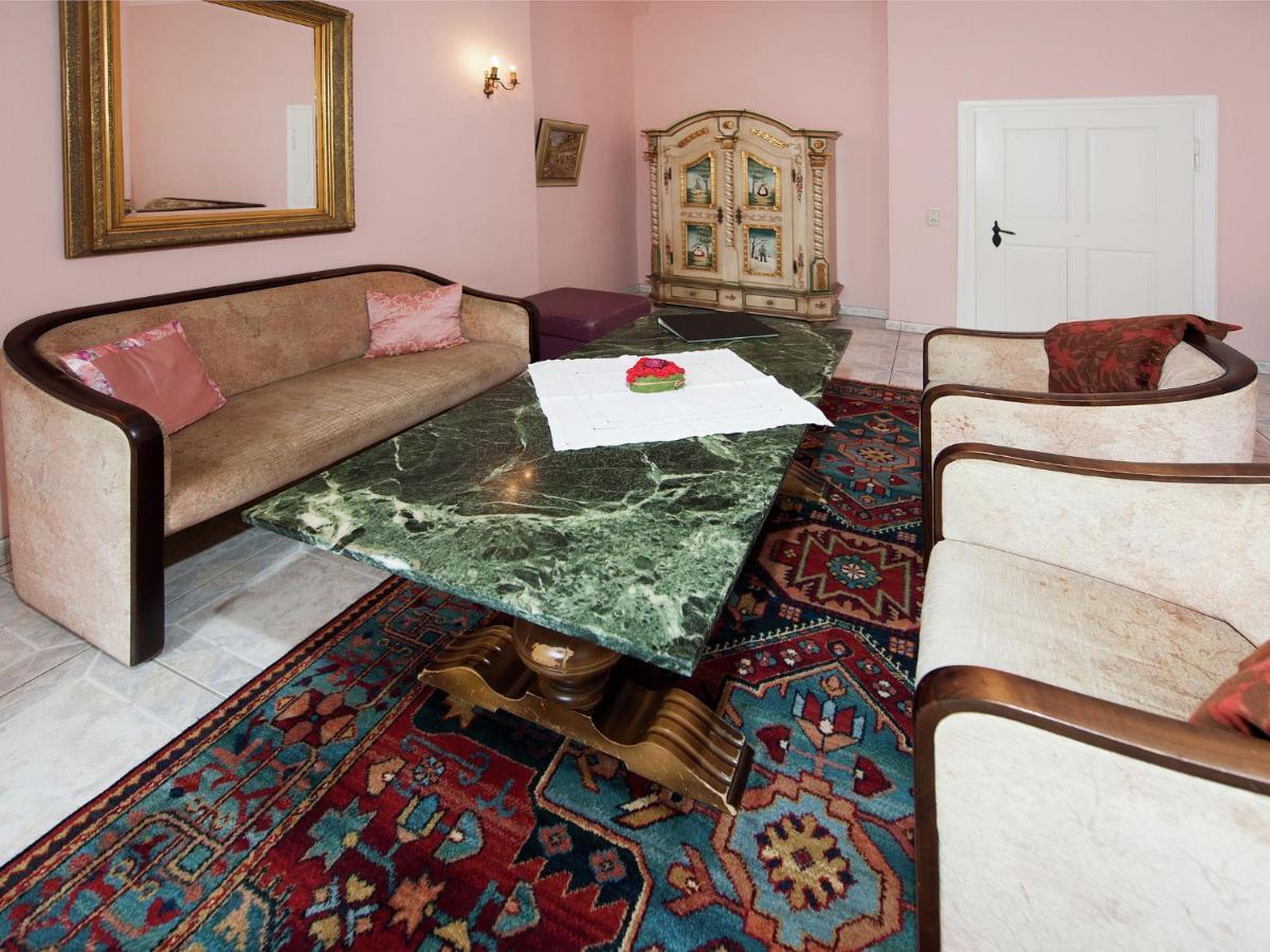 Vintage Apartment In Arzberg Triestewitz Экстерьер фото
